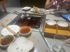 -海底捞火锅(高新万达店)