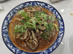 -白老大羊杂碎稍麦