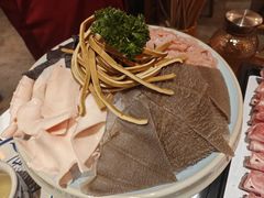 -旧街市鲜货老火锅(大光路店)