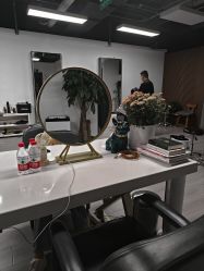 -发朵Hair 烫染沙龙