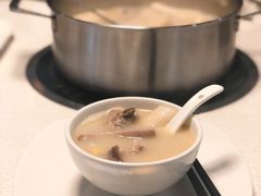 -煲王粤菜餐厅(中侨中心店)