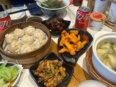 -馋三尺蟹粉小笼(人民广场店)