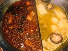 红颜花胶鸡锅-湊湊火锅·茶憩(杭州湖滨银泰in77店)