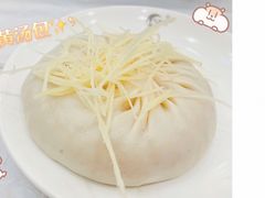 陈士荣蟹黄汤包-鸿运酒楼