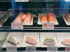 面包甜点陈列柜-麦当劳(禄口机场T2航站楼)