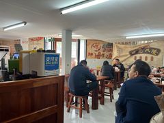 -宝瑞门钉肉饼店