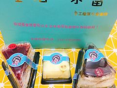 -童话味蕾千层榴莲蛋糕店(西安路店)