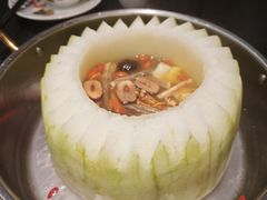 -得意咚瓜·顺德鱼生·冬瓜火锅(深圳首店)