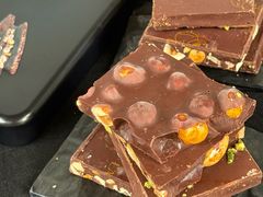 -Laderach 莱德拉(上海环贸iapm店)