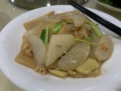 -鹏城人家海鲜酒家·23年老字号(较场尾店)