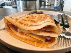 风干牛肉鸡蛋烤红椒酱奶油可丽饼-PAPITO(泰兴路店)