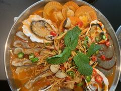 -蚝美人·生蚝海鲜烧烤(茶花园店)
