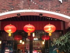鳳梨明蝦球-一家亲台菜餐厅(银塘中路店)