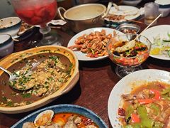 -蚝堡海鲜·威海菜·海肠捞饭·烧烤·亚洲吃蚝公司(幸福门店)