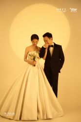 -唯一旅拍·颂当代影像艺术中心(上城店)