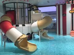 -涨巢·潮玩水疗局