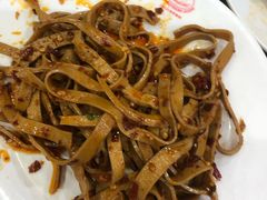 -桥香园云南过桥米线(金马碧鸡店)