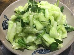 素拍黄瓜-辣盆盆麻辣小龙虾(哈尔滨总店)