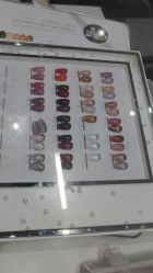 -丫丫NAIL日式自助美甲美睫沙龙