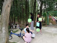 -龙湖东院农庄(乡间小路店)