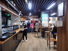 -亮亮面馆(经六路店)
