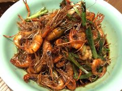 弄堂里的油爆河虾-弄堂里·寻味杭州(湖滨银泰in77C区店)