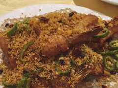 避风塘蒜香鱼骨翅-心点盛宴江南西店