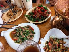 -蜗牛小馆醉乡民谣云南菜(惠新西里店)