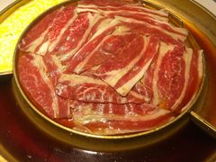 芝士锅底-猪啊牛呀羊啊铜盘烤肉(正大广场店)