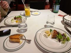 招牌蟹肉饼-Wolfgang’s Steakhouse 沃夫冈牛排馆(上海白玉兰广场店)