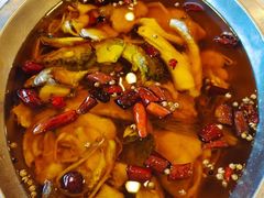 -鑫巴蜀小镇 · 水煮鱼专研店(玉桥店)