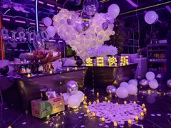-TOP LIV Night Club 酒吧