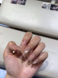 -晨·艺美甲美睫