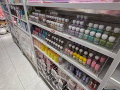 -名创优品(海珠乐峰广场店)