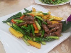 芒果兰度炒牛柳-摩登有记·新派泰国菜(银钻广场店)