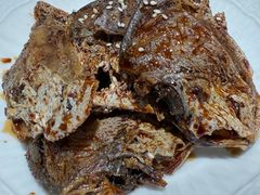 阿莉熏鲳鱼-阿莉餐厅(枣阳路店)