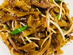 干炒牛河-莅香岛港式餐厅(滨江道店)