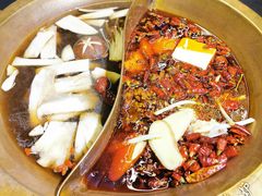 -沸炉重庆老火锅(军事博物馆店)