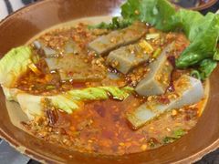 -阿山卓·野生菌火锅·纳西火塘烤肉