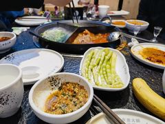 -渝里重庆火锅(航天城店)