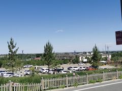 -江布拉克景区怪坡停车场