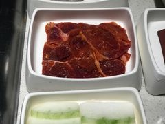 -海底捞火锅鲜切牛肉主题店(长寿路店)