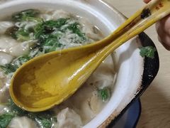 -小许三鲜砂锅馄饨店(家多乐烟酒店)