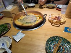 -洱火云南酸菜牛肉火锅(石景山当代商城店)