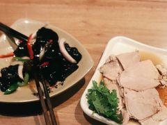 -亮亮面馆(经六路店)