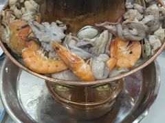 -一口猪海鲜浑锅·东北家常菜