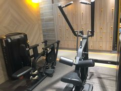 -康慈健身(雅戈尔雷迪森广场店)