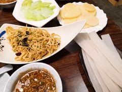 -超越炭火牛蛙火锅鸡(河东店)