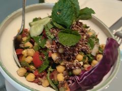 藜麦鹰嘴豆色拉-ELI FALAFEL Lebanese&Mediterranean黎巴嫩美食(富城路店)