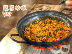 蔬菜炒饭-猫头鹰炸鸡